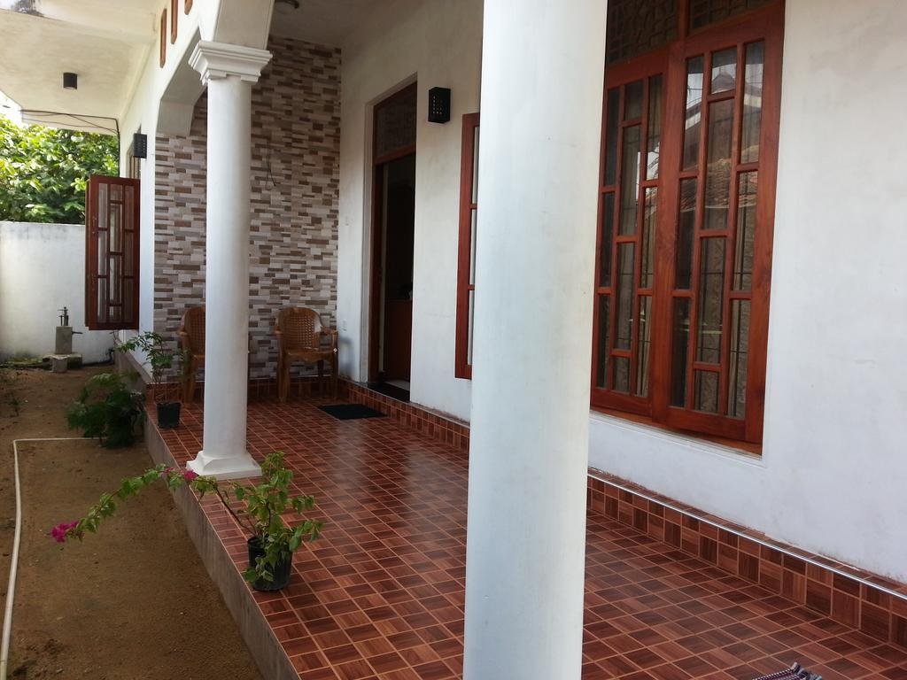 Seetha'S Hostel ネゴンボ エクステリア 写真