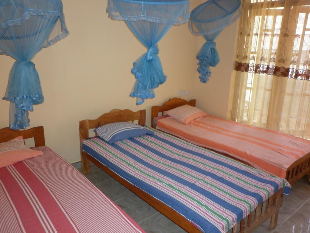 Seetha'S Hostel ネゴンボ エクステリア 写真